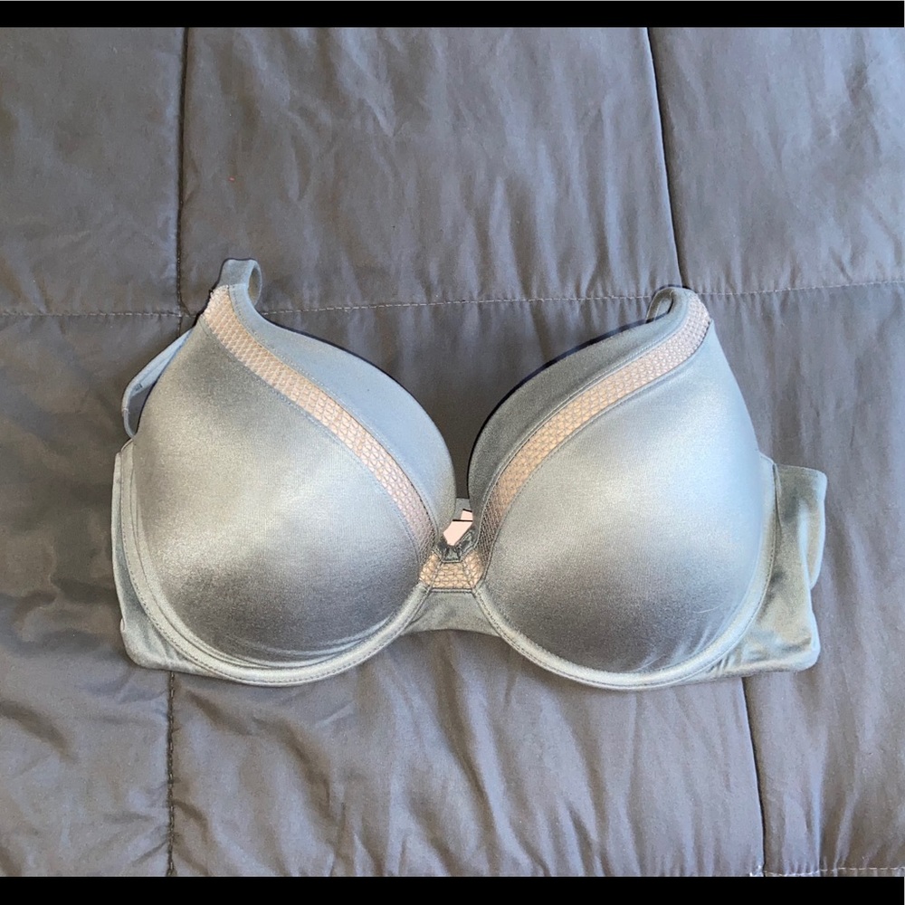 Victoria’s Secret Perfect Shape Bra